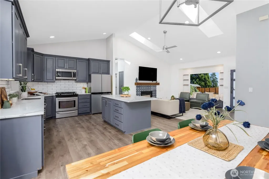 41 Smithfield Drive Sequim WA 98382