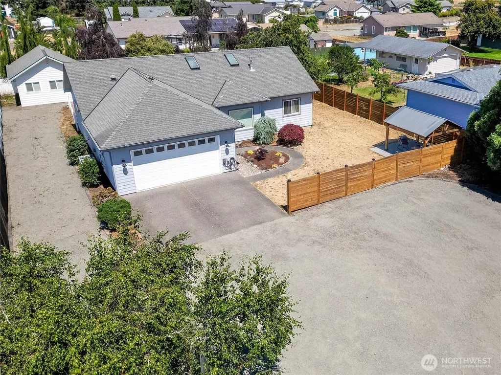 41 Smithfield Drive Sequim WA 98382