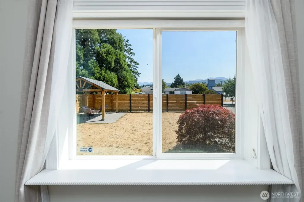 41 Smithfield Drive Sequim WA 98382