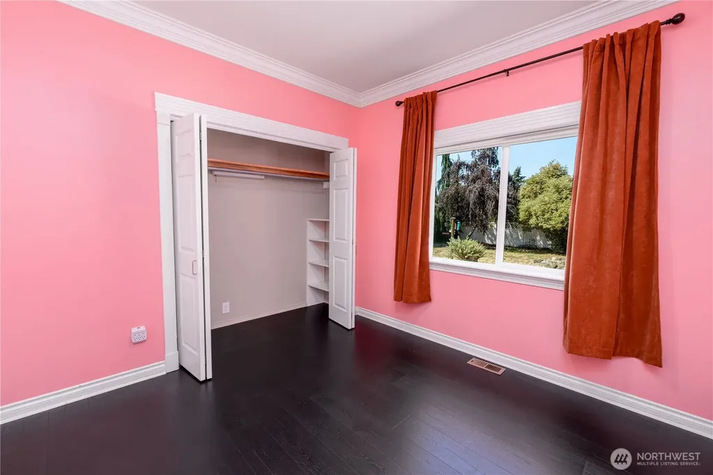41 Smithfield Drive Sequim WA 98382