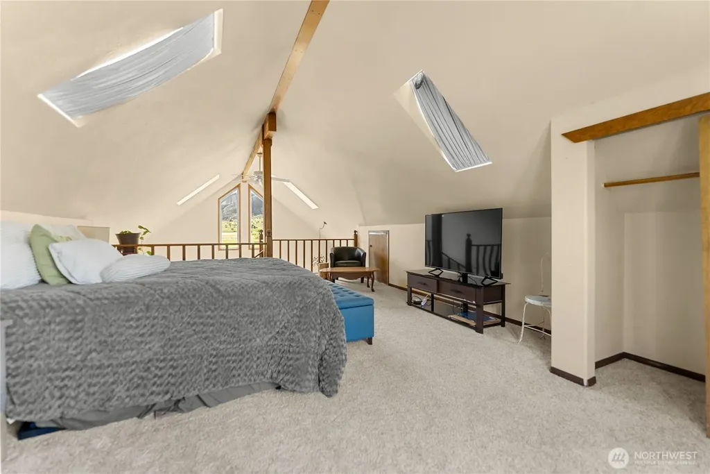 228 Twisp Carlton Road Carlton WA 98814