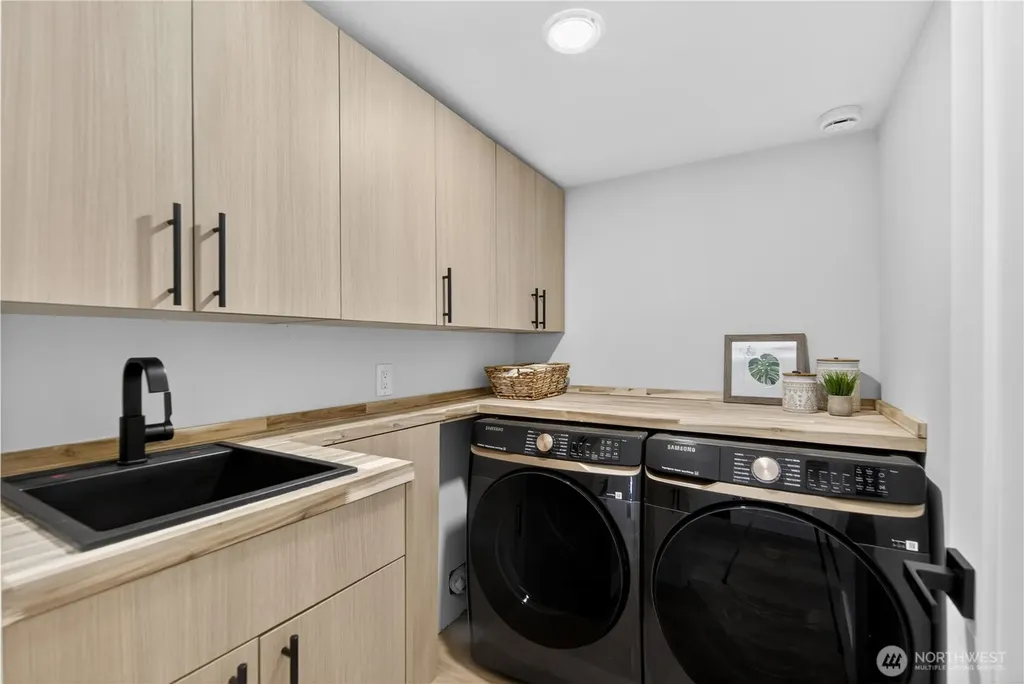 17409 NE 136th Street Redmond WA 98052