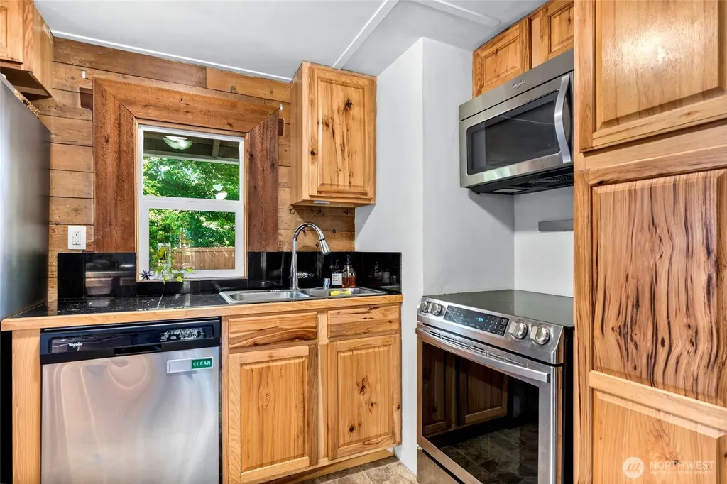 5000 Lakewood Road Stanwood WA 98292