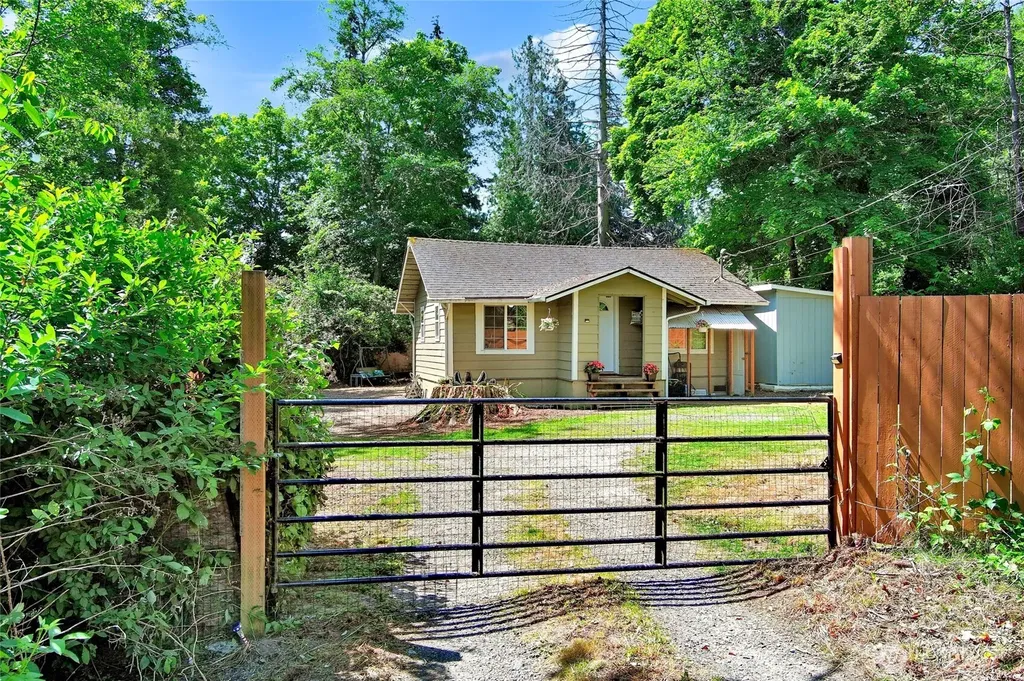 5000 Lakewood Road Stanwood WA 98292