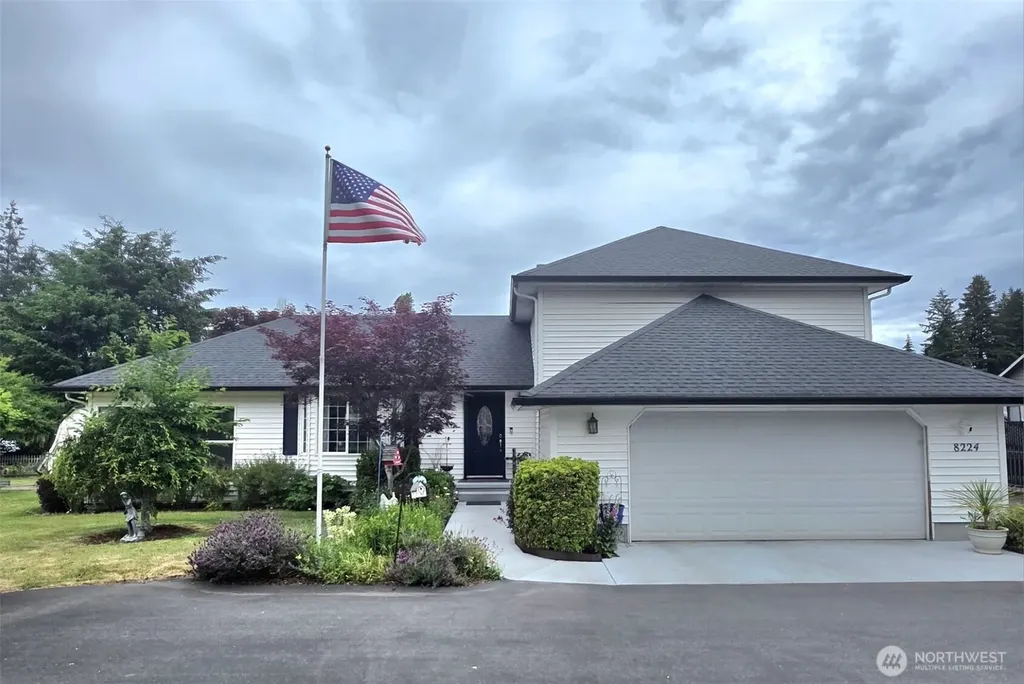 8224 Mullen Road SE Lacey WA 98503