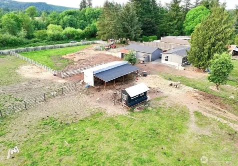 11845 School Land Road SW Rochester WA 98579