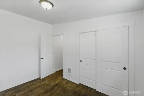 1518 S 49th Street Tacoma WA 98408