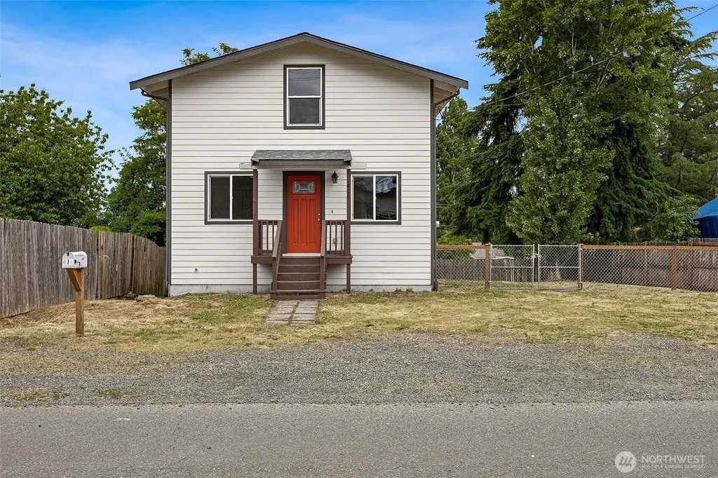 418 Dearborn Avenue Shelton WA 98584