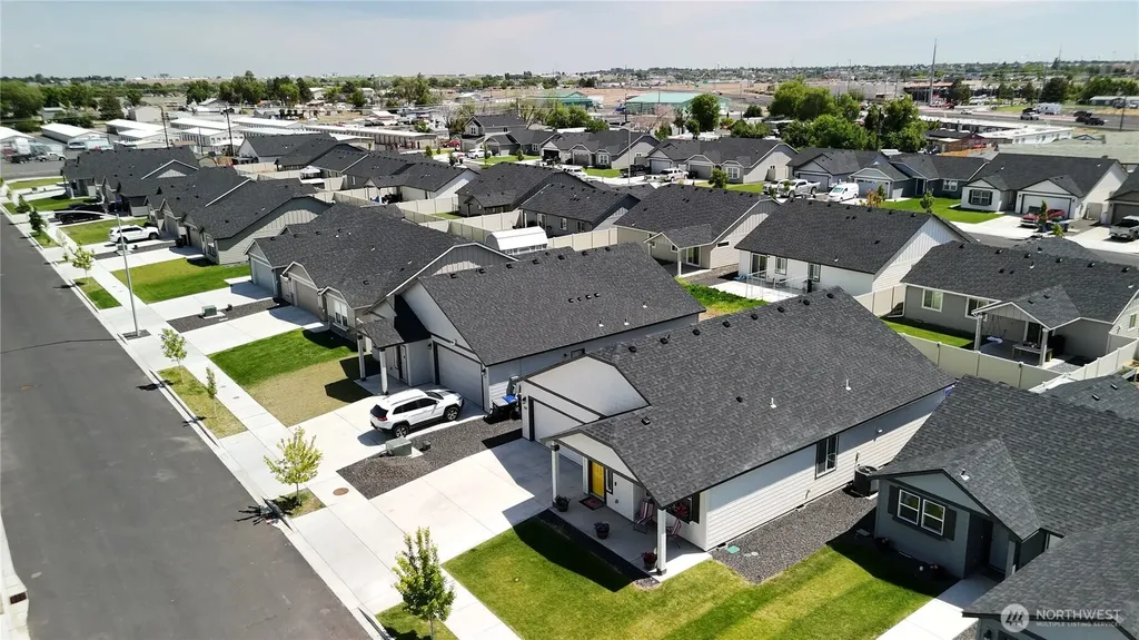 1107 W Aspen Road Moses Lake WA 98837
