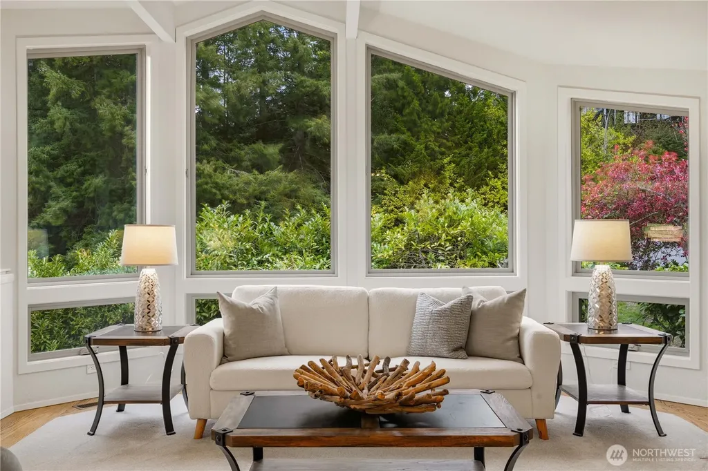 5701 137th Place SE Bellevue WA 98006