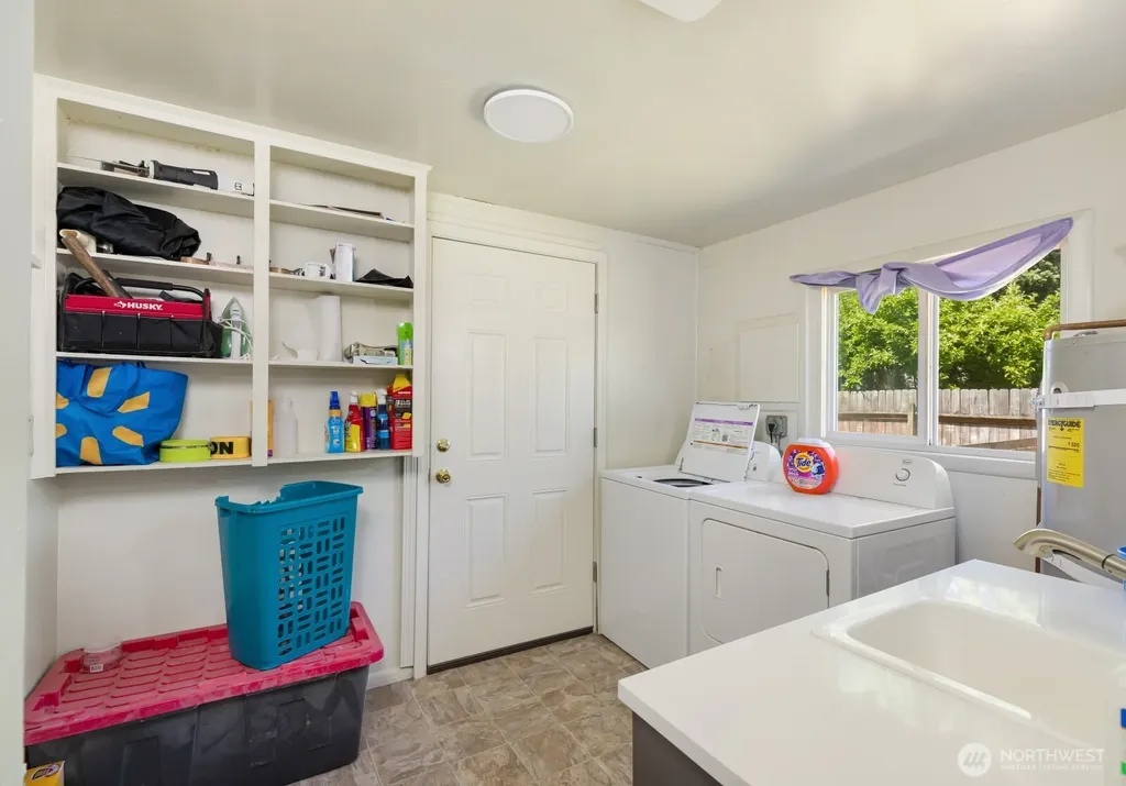 509 W Cherry Street Centralia WA 98531