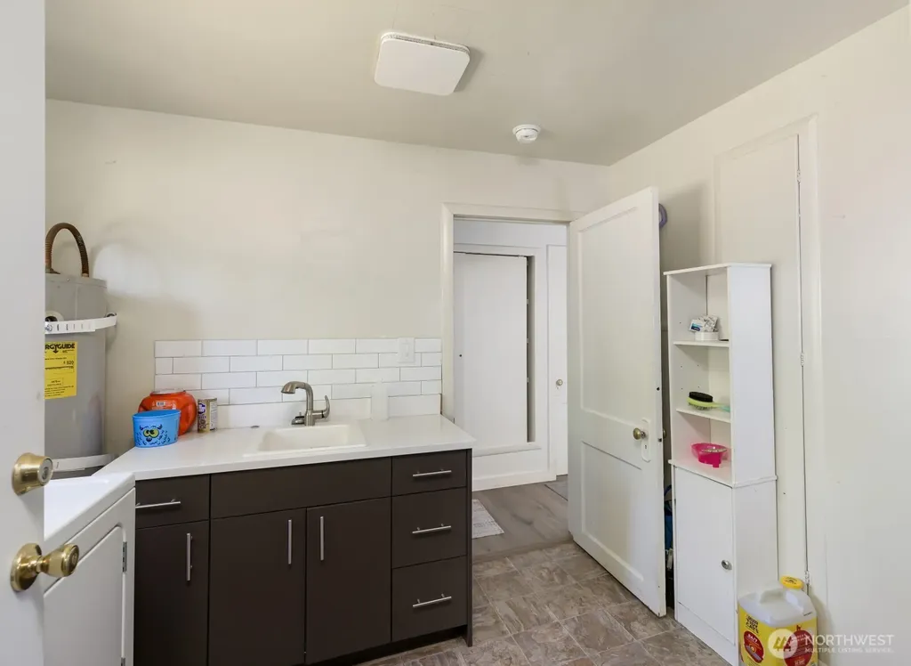509 W Cherry Street Centralia WA 98531