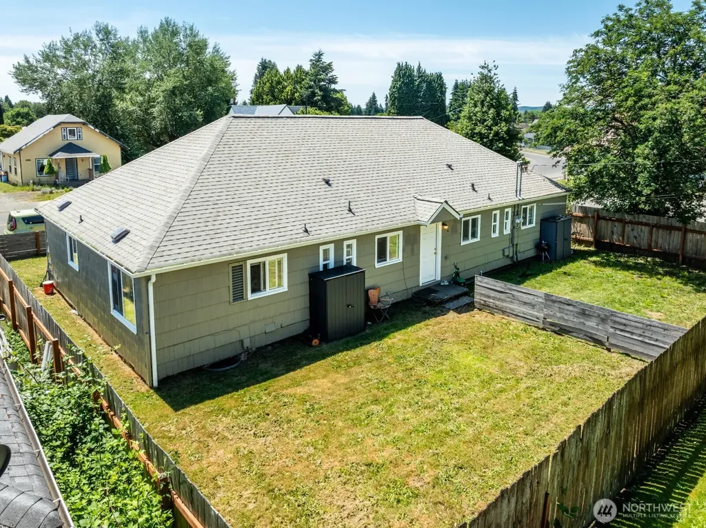 509 W Cherry Street Centralia WA 98531