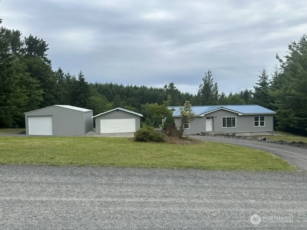 257 Easy Street Silverlake WA 98645