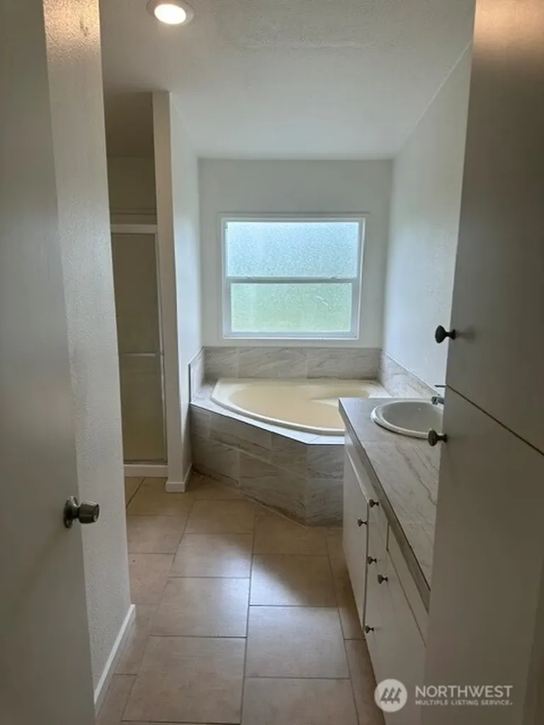 257 Easy Street Silverlake WA 98645