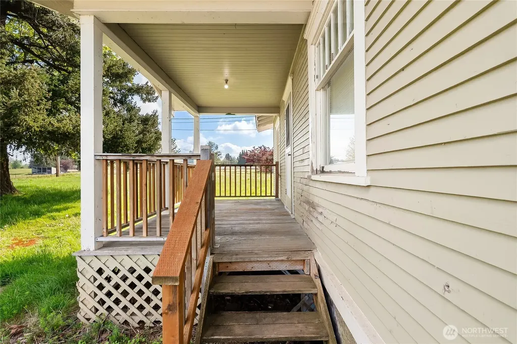 399 E Smith Road Bellingham WA 98226
