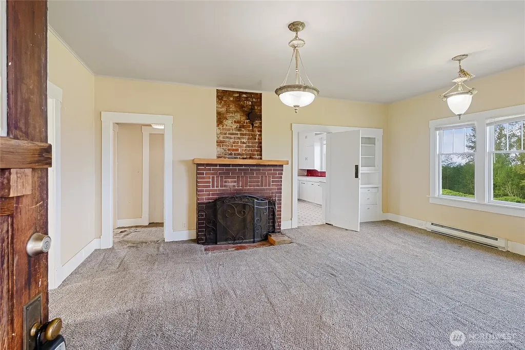 399 E Smith Road Bellingham WA 98226