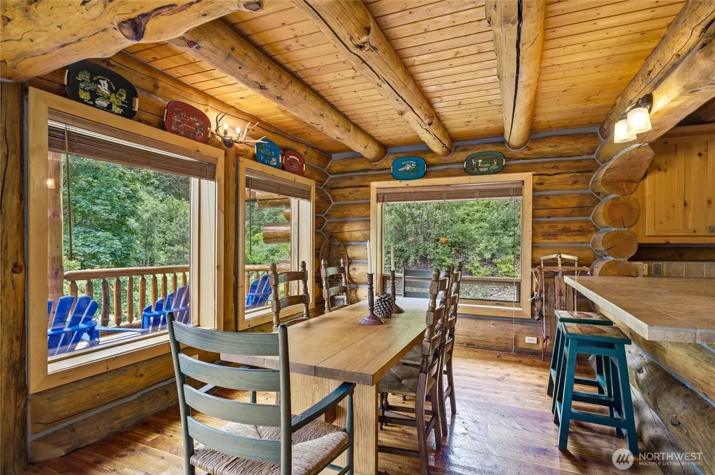 9350 N Fork Road Cashmere WA 98815