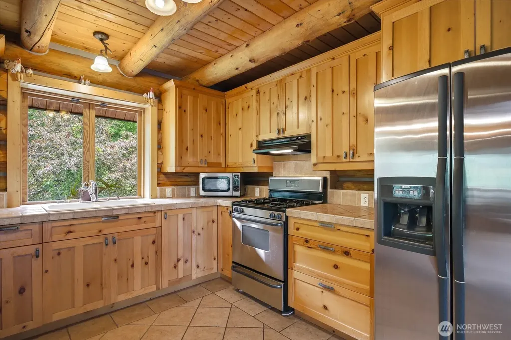 9350 N Fork Road Cashmere WA 98815