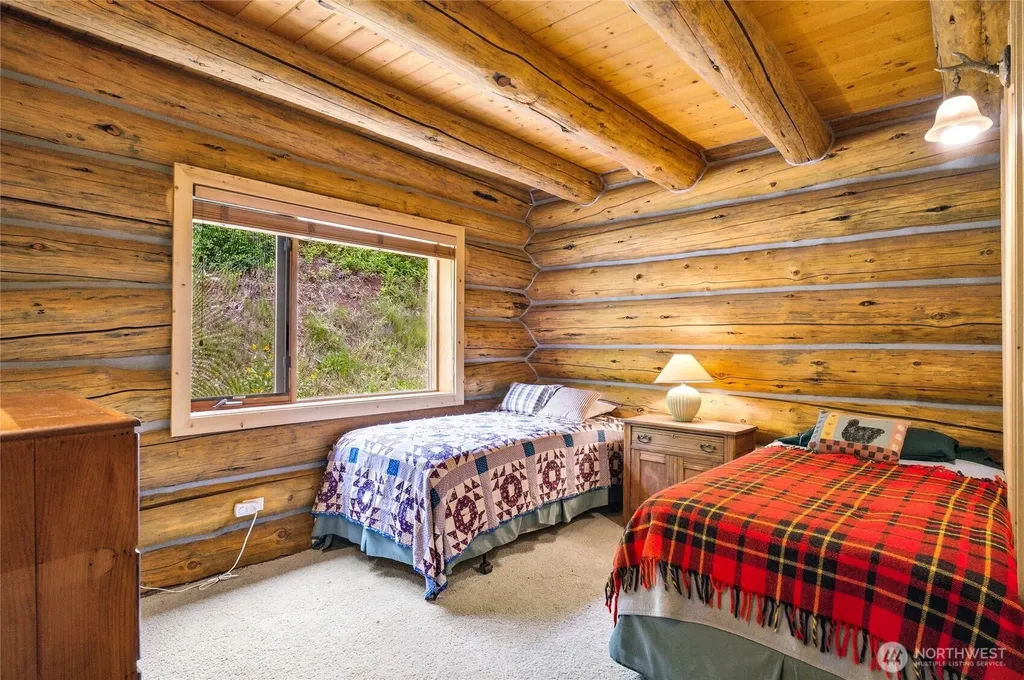 9350 N Fork Road Cashmere WA 98815