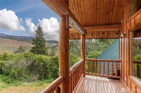 9350 N Fork Road Cashmere WA 98815