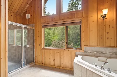 9350 N Fork Road Cashmere WA 98815