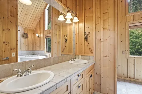 9350 N Fork Road Cashmere WA 98815