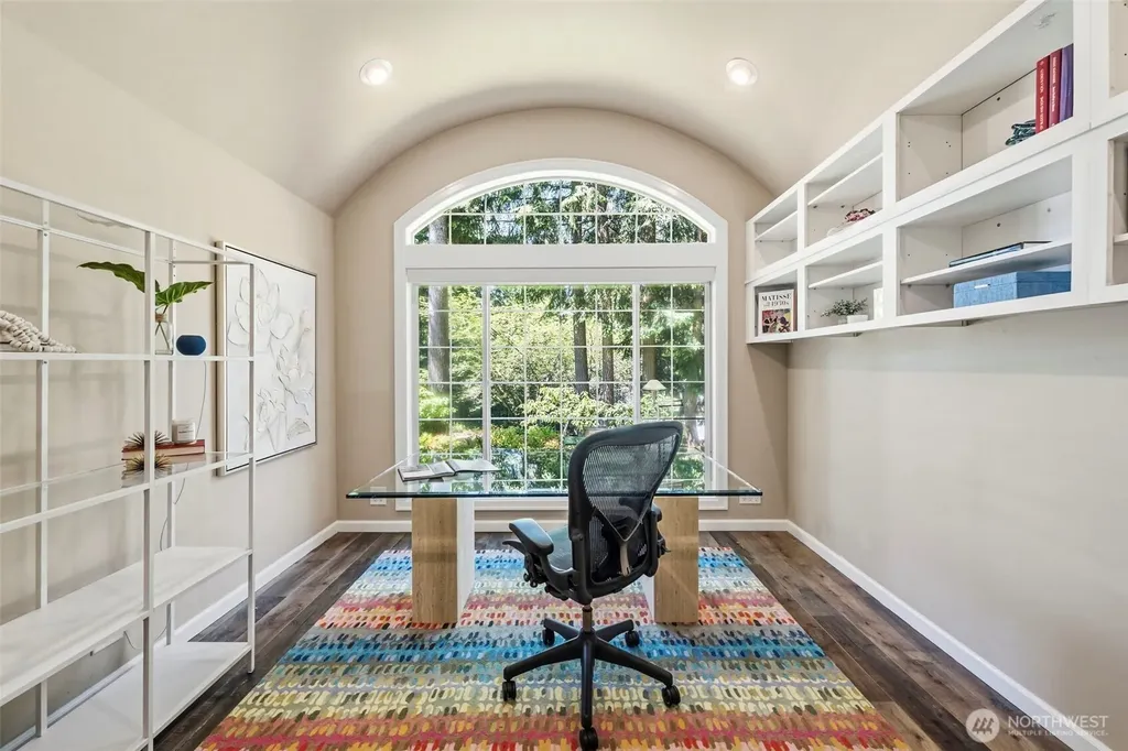 12501 Nuthatch Drive NW Gig Harbor WA 98332