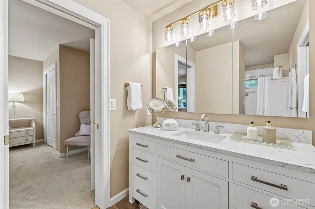12501 Nuthatch Drive NW Gig Harbor WA 98332