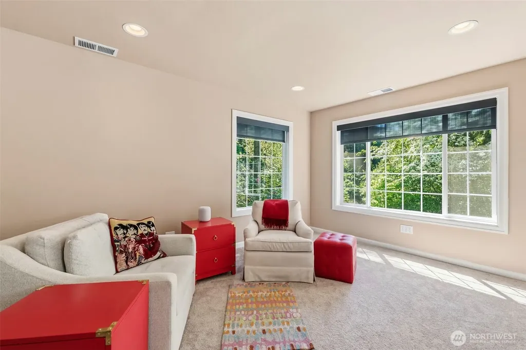 12501 Nuthatch Drive NW Gig Harbor WA 98332