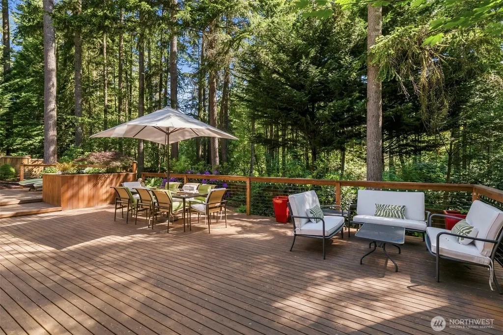 12501 Nuthatch Drive NW Gig Harbor WA 98332