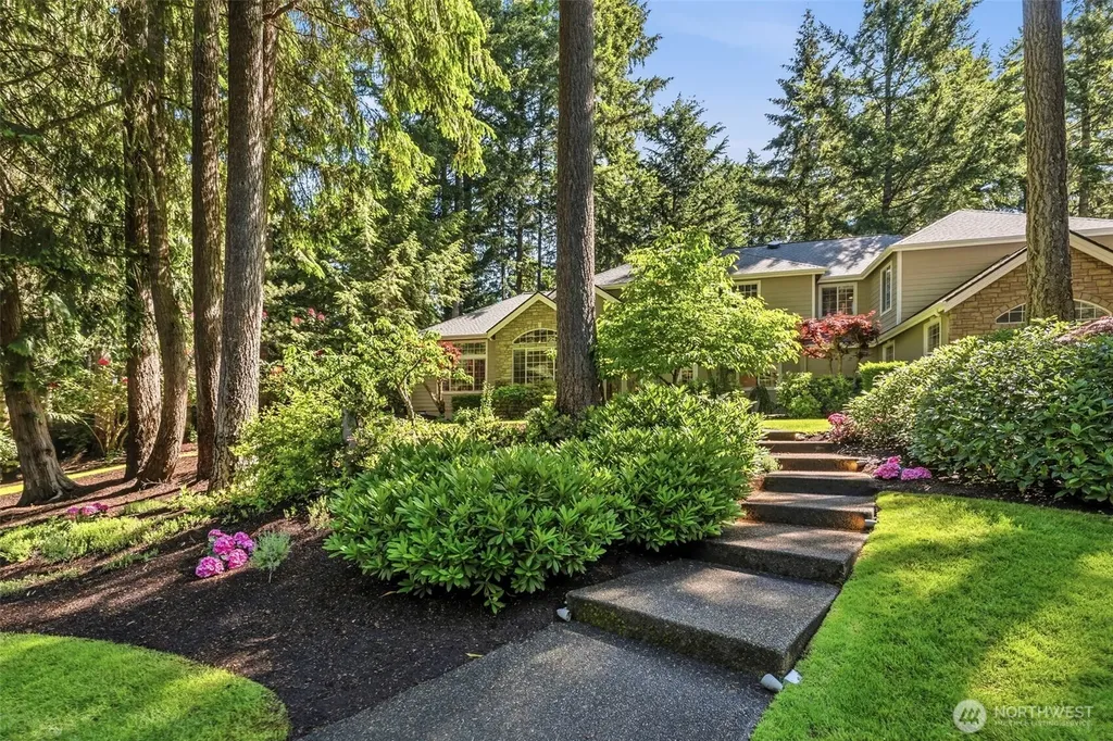 12501 Nuthatch Drive NW Gig Harbor WA 98332