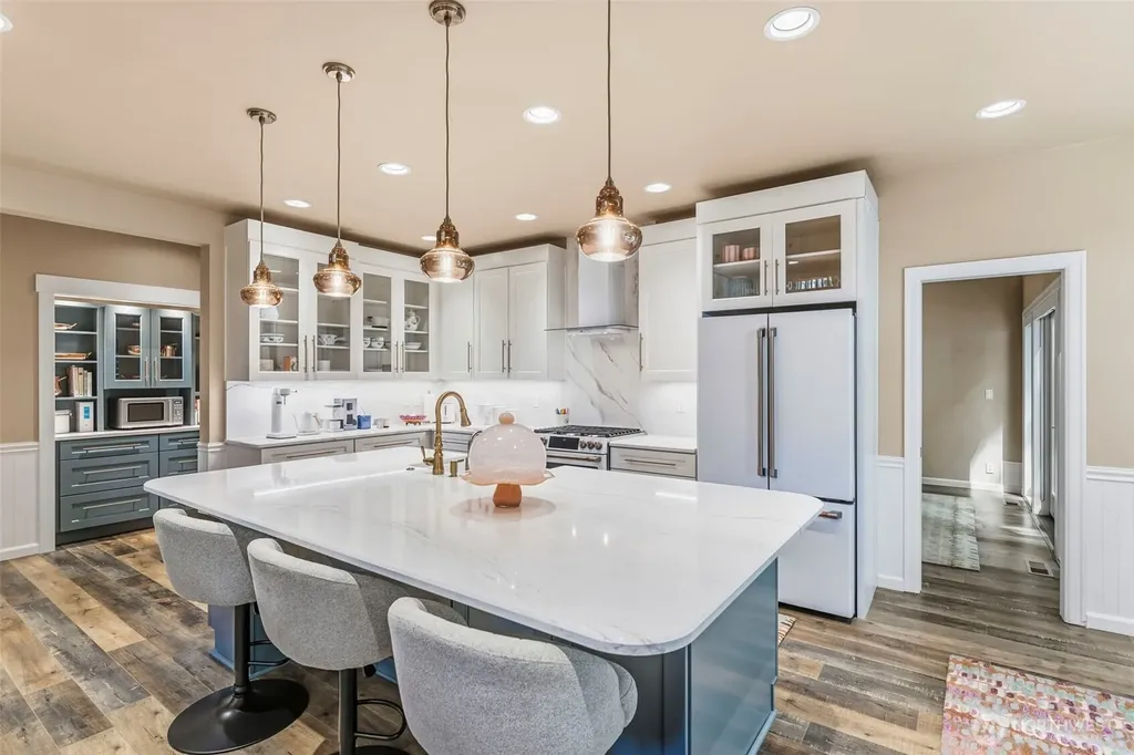 12501 Nuthatch Drive NW Gig Harbor WA 98332