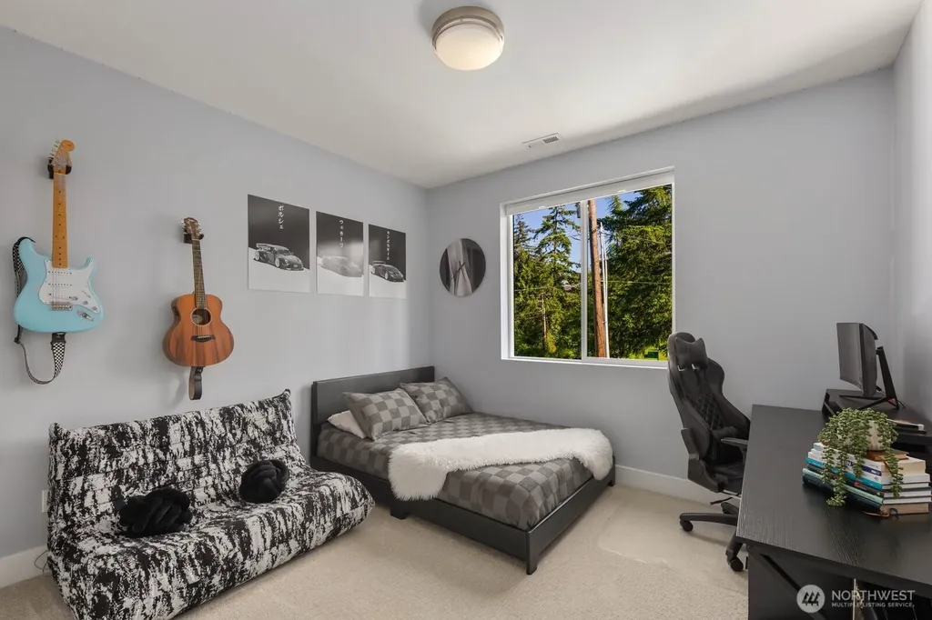 3112 S 337th Street Federal Way WA 98001