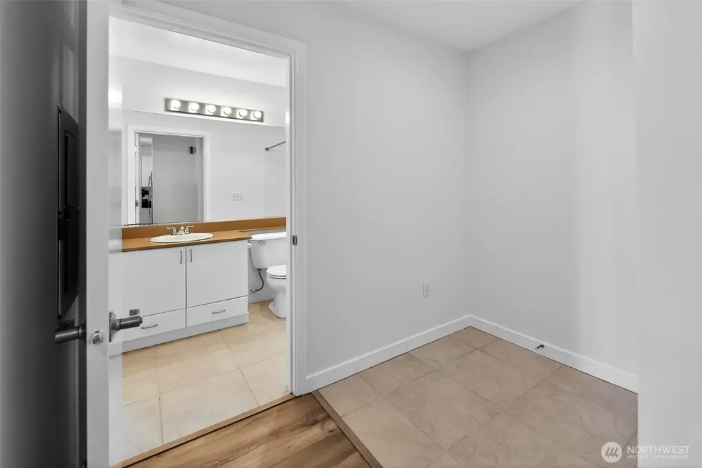 1323 Boren Avenue Seattle WA 98101