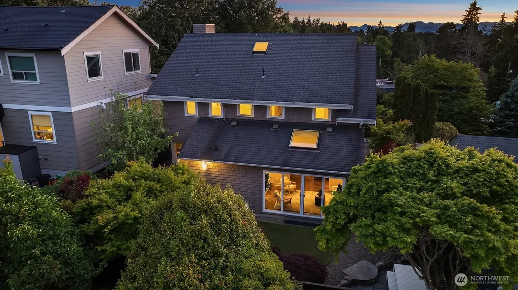 9020 26th Avenue NW Seattle WA 98117
