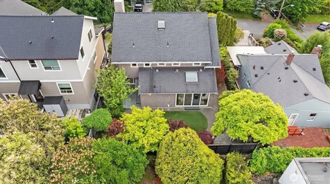 9020 26th Avenue NW Seattle WA 98117