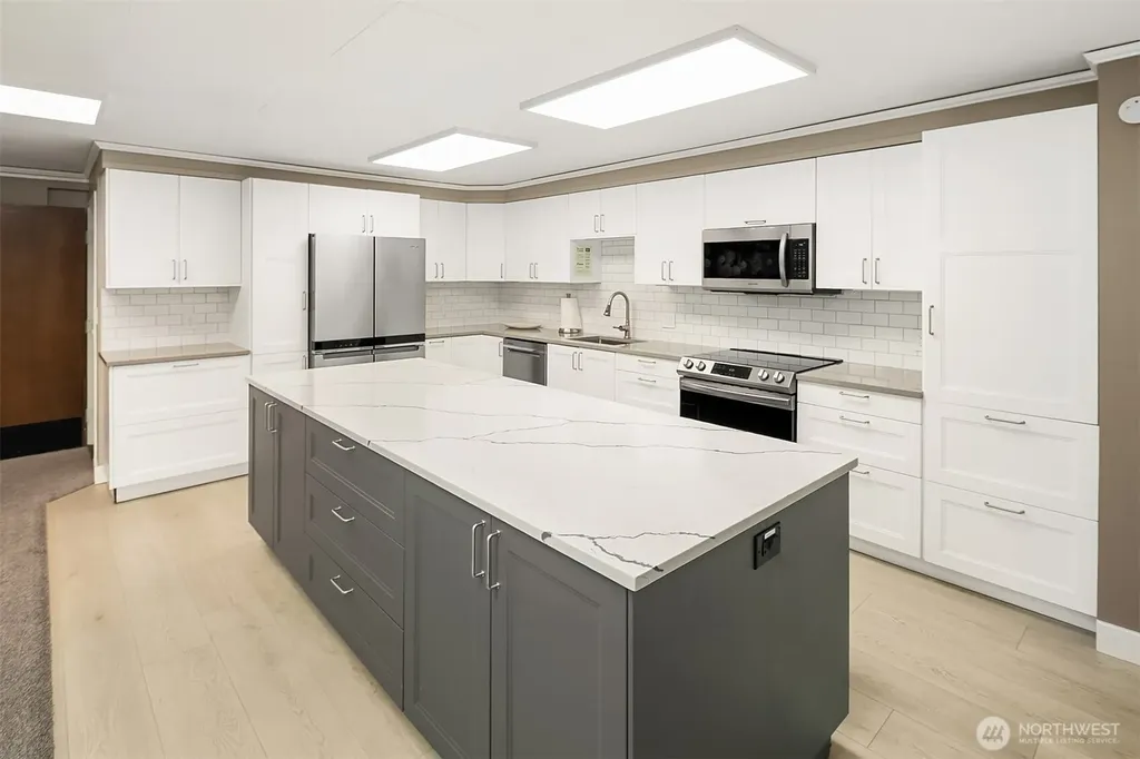 8001 Sand Point Way NE Seattle WA 98115
