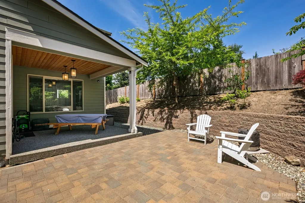 7430 NE 202nd Place Kenmore WA 98028