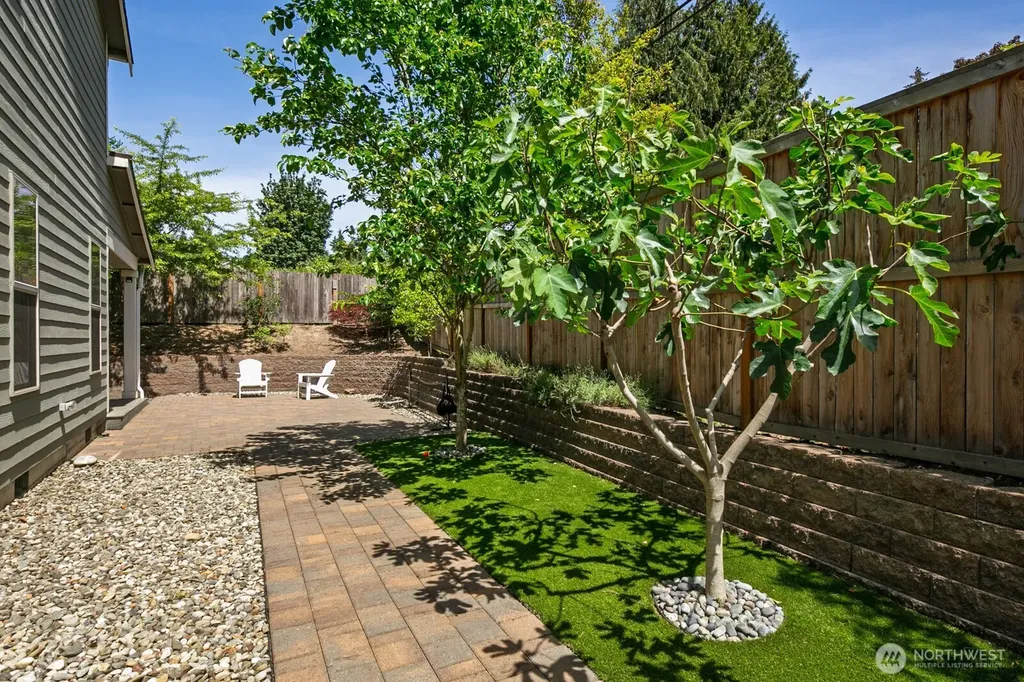 7430 NE 202nd Place Kenmore WA 98028