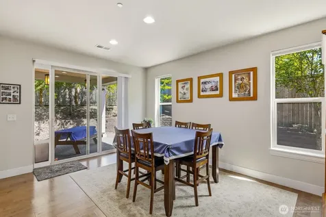 7430 NE 202nd Place Kenmore WA 98028