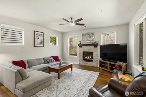 7430 NE 202nd Place Kenmore WA 98028