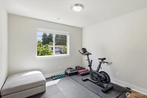 7430 NE 202nd Place Kenmore WA 98028