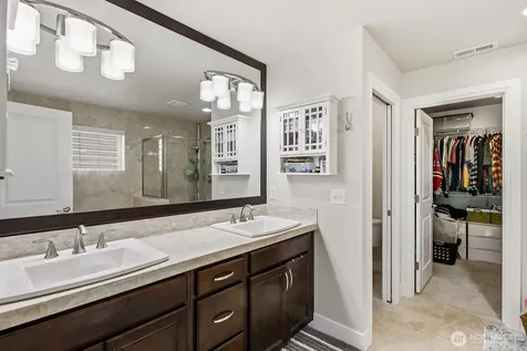 7430 NE 202nd Place Kenmore WA 98028
