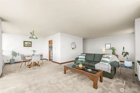 521 5th Avenue W Seattle WA 98119