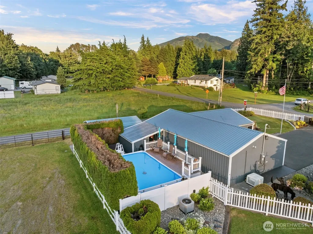 32993 Hamilton Cemetery Road Sedro Woolley WA 98284