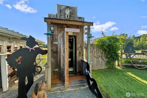 32993 Hamilton Cemetery Road Sedro Woolley WA 98284