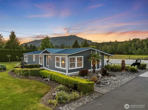 32993 Hamilton Cemetery Road Sedro Woolley WA 98284