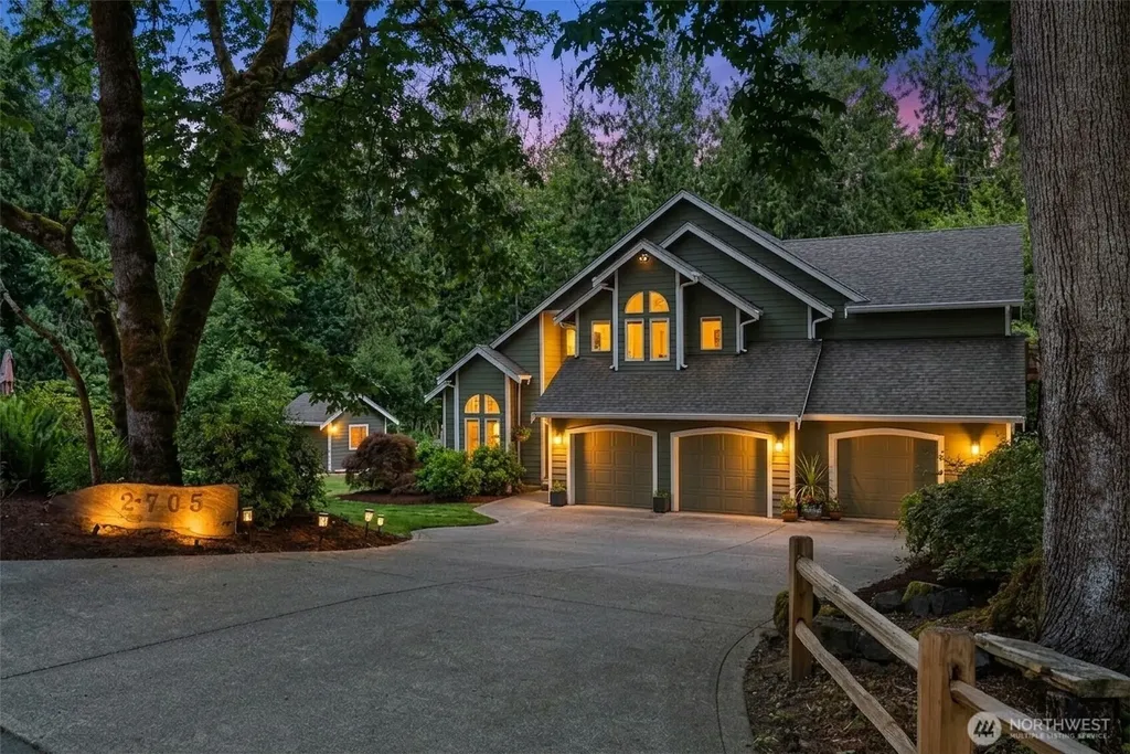 2705 NW Sullivan Drive Gig Harbor WA 98335