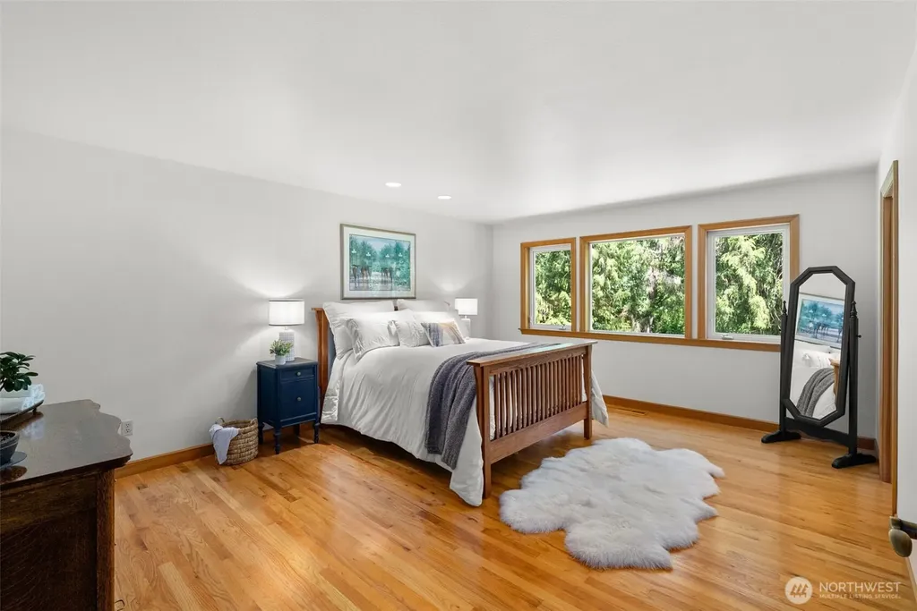 2705 NW Sullivan Drive Gig Harbor WA 98335